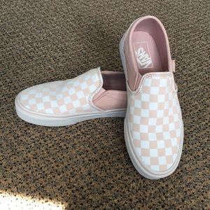 Slip on vans pink checkered women’s 7